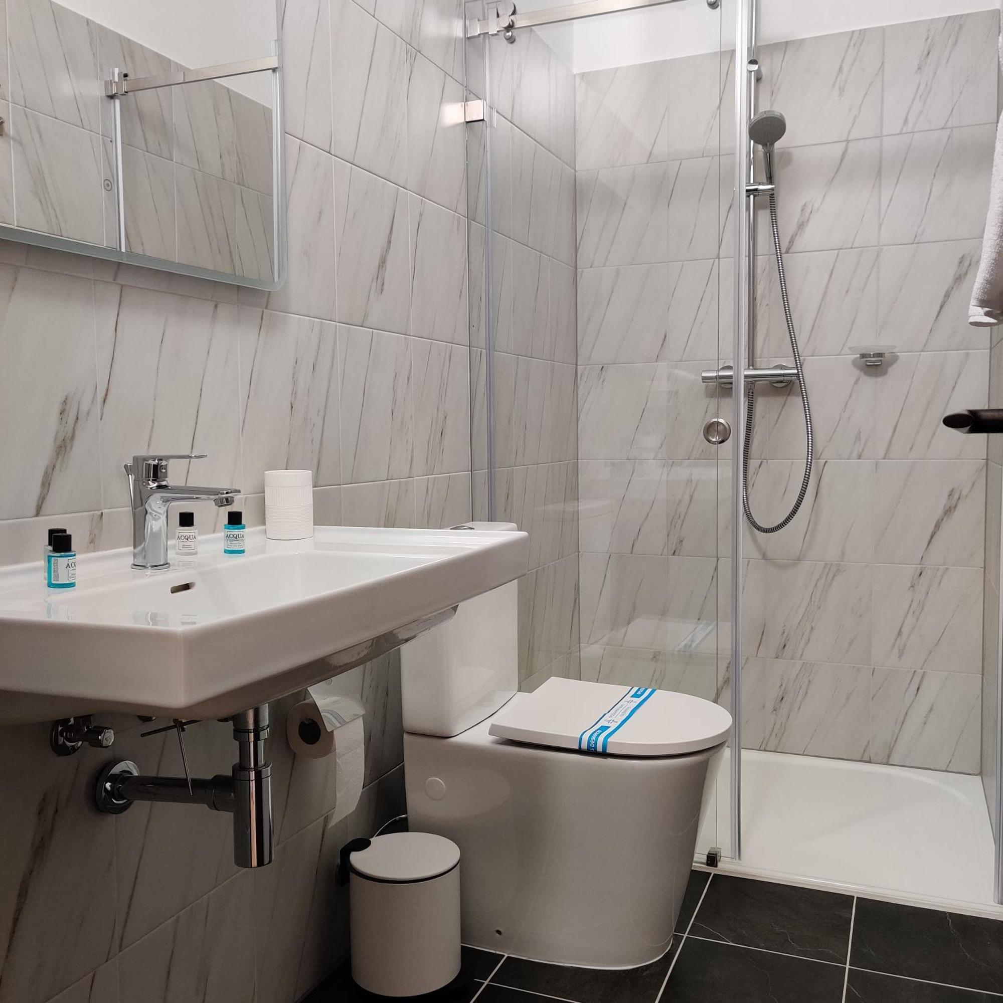 Kyiv Honchara Hotel Eksteriør billede